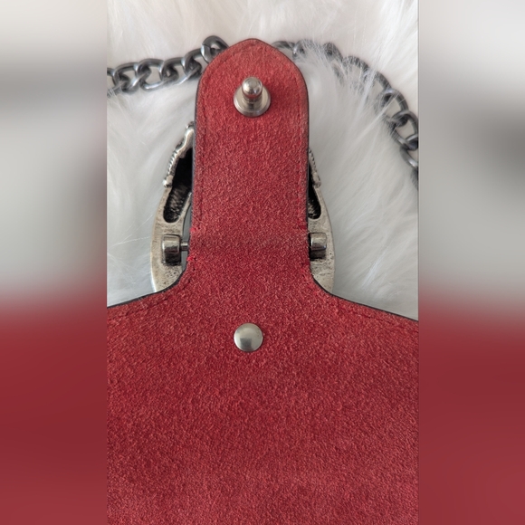 Gucci Dionysus GG Supreme Small Shoulder Bag - Picture 5 of 13